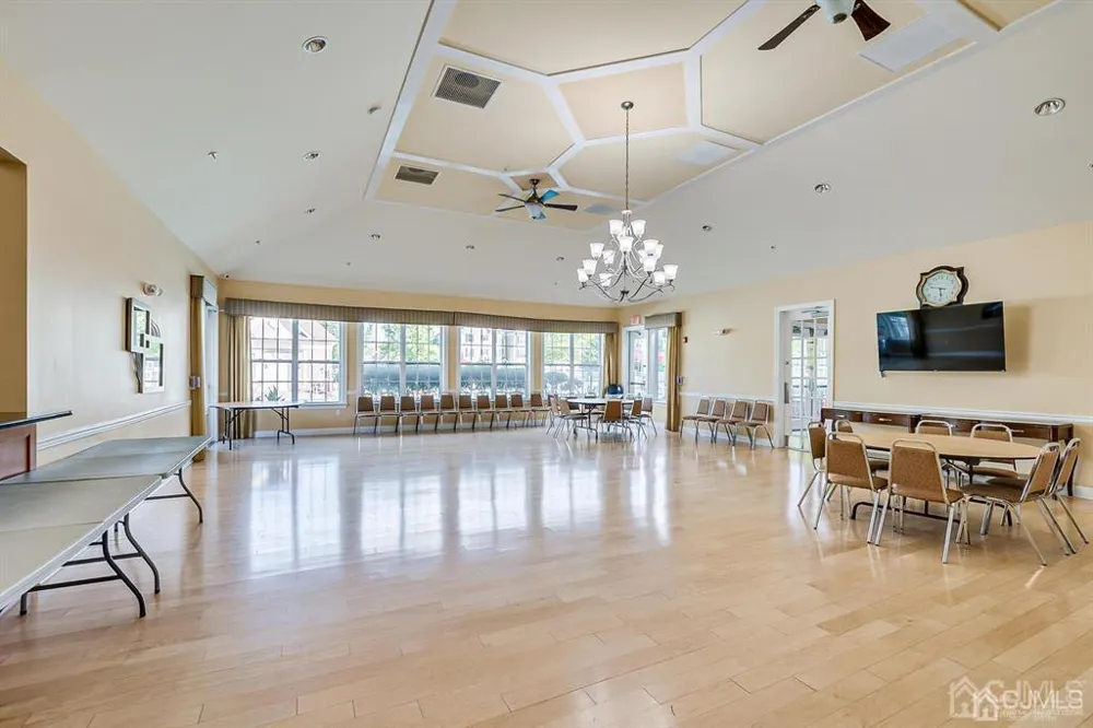 3018 Edward Stec Boulevard #18 Edison, NJ 08837
