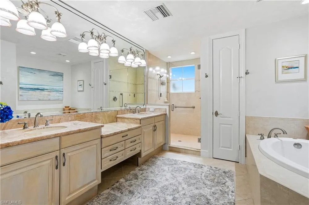 587 Avellino Isles Circle #101 Naples, FL 34119