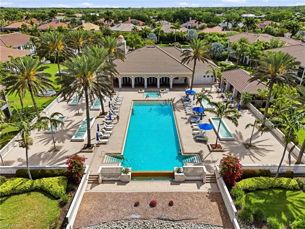 587 Avellino Isles Circle #101 Naples, FL 34119