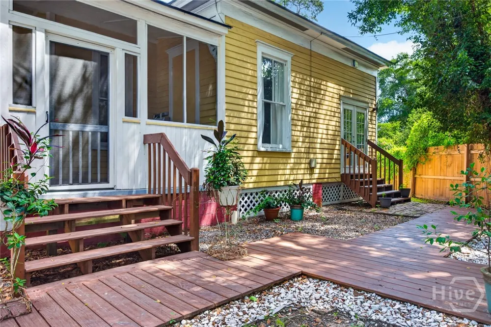 2118 Lincoln St Savannah, GA 31401