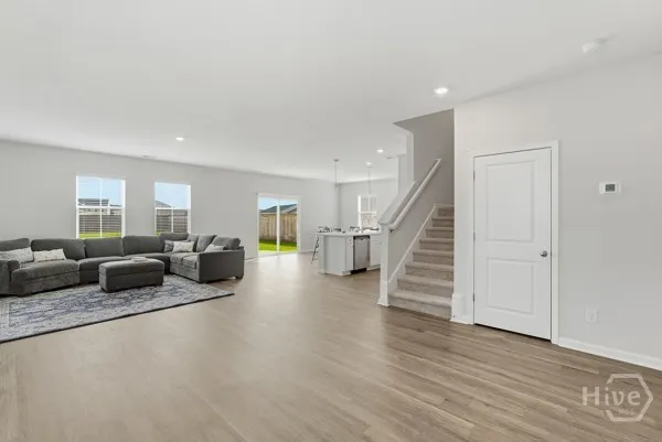 132 Firefly Circle Bloomingdale, GA 31302