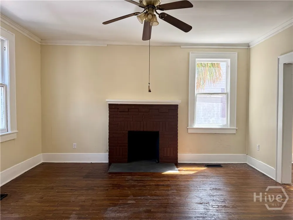 627 W 39th Street Savannah, GA 31415