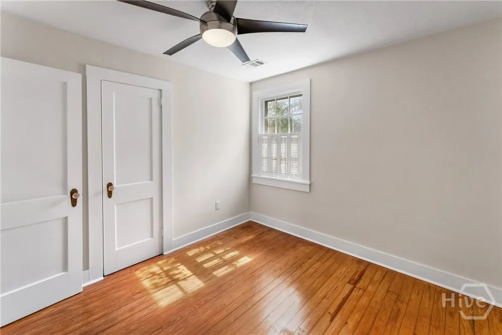 2235 E 41st Street Savannah, GA 31404
