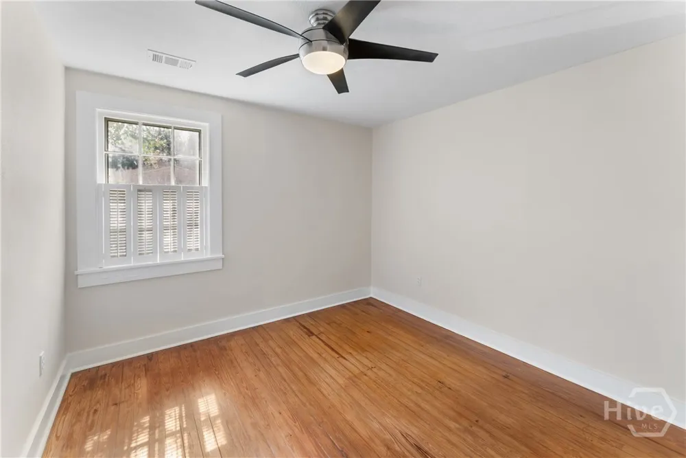 2235 E 41st Street Savannah, GA 31404