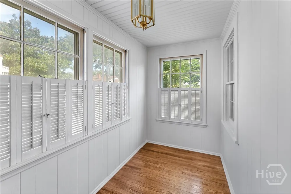 2235 E 41st Street Savannah, GA 31404