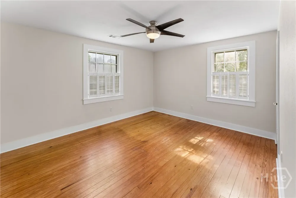 2235 E 41st Street Savannah, GA 31404