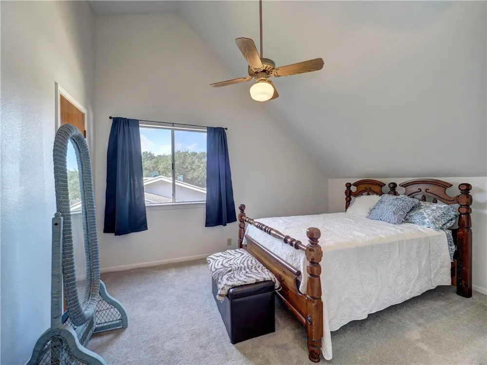 230 Winding Way Rockport, TX 78382