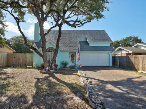 230 Winding Way