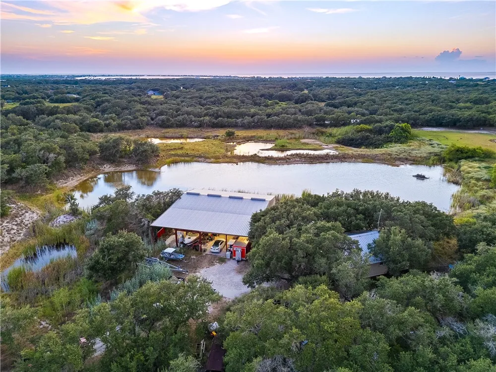 2301 Lone Star Road Rockport, TX 78382