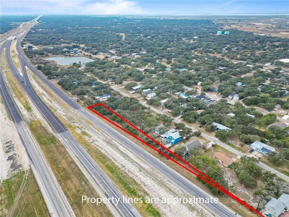 2319 SH 35 Bypass Rockport, TX 78382