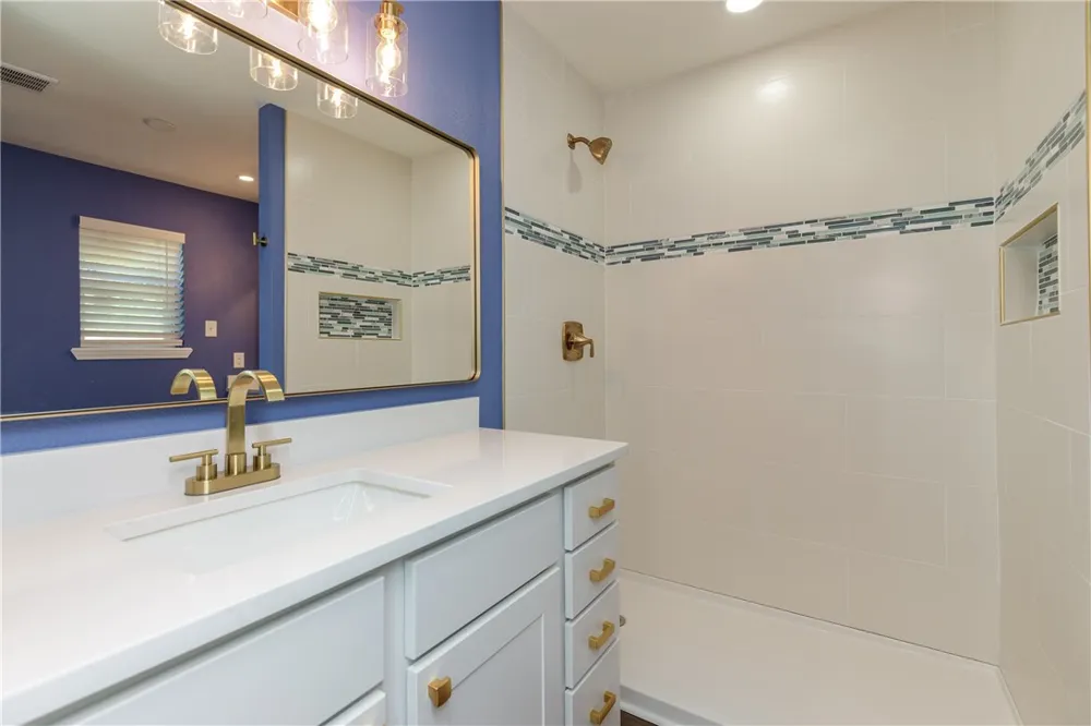 110 Wehring Lane Aransas Pass, TX 78336