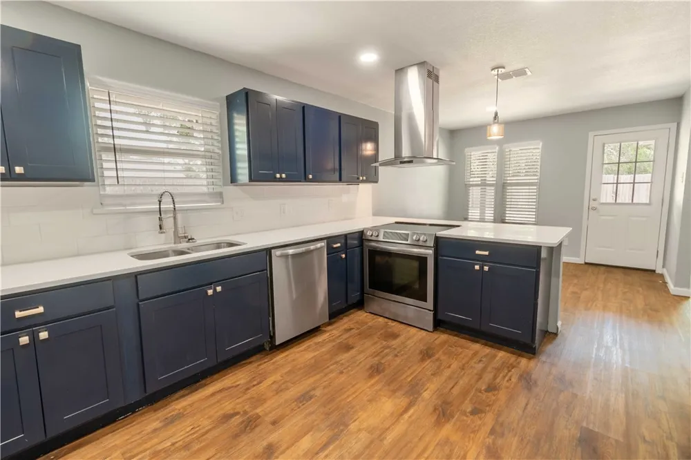 110 Wehring Lane Aransas Pass, TX 78336
