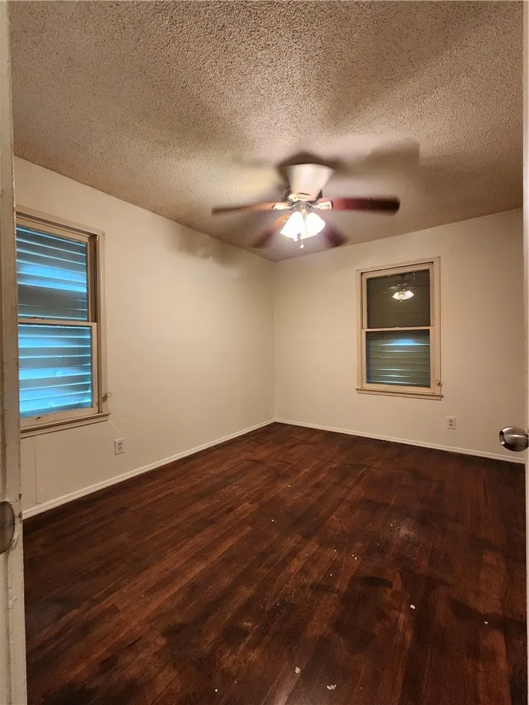 5405 Williams Drive Corpus Christi, TX 78411