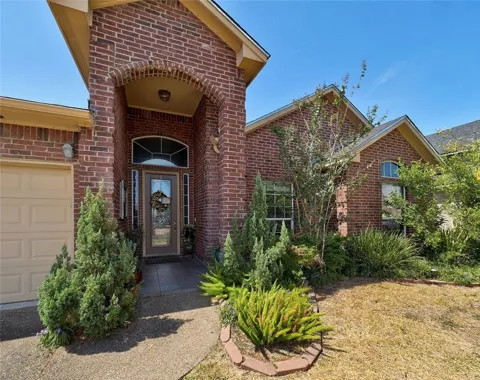 6821 Windy Creek Drive