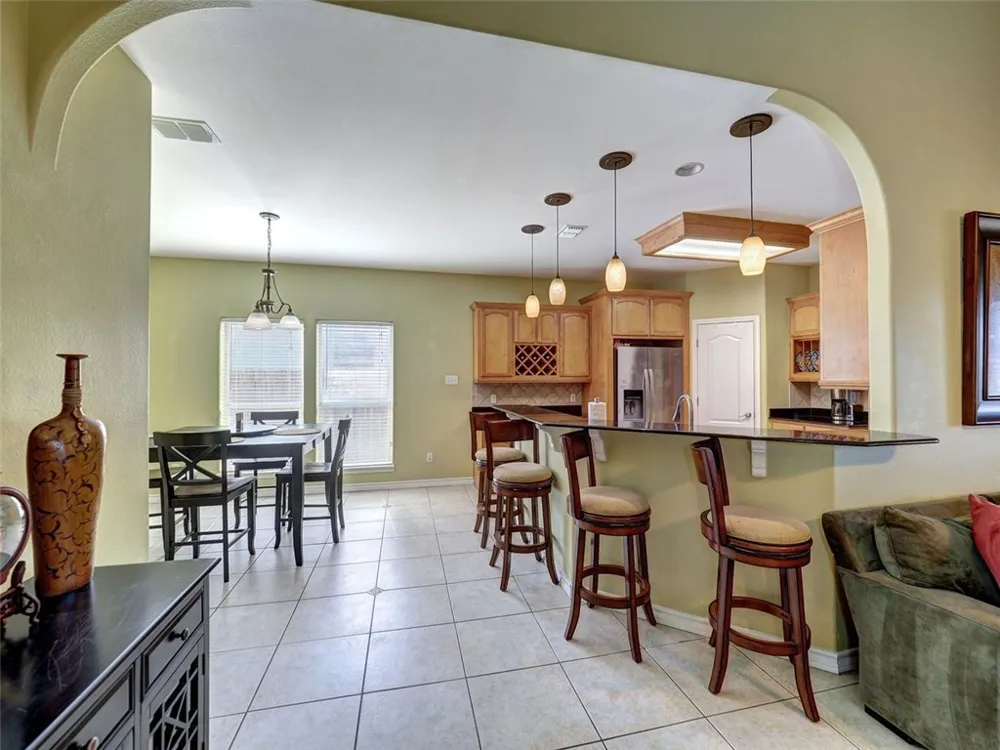6821 Windy Creek Drive Corpus Christi, TX 78414