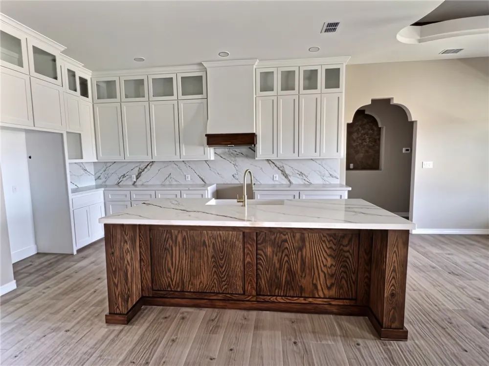 448 E County Road 2130 Kingsville, TX 78363