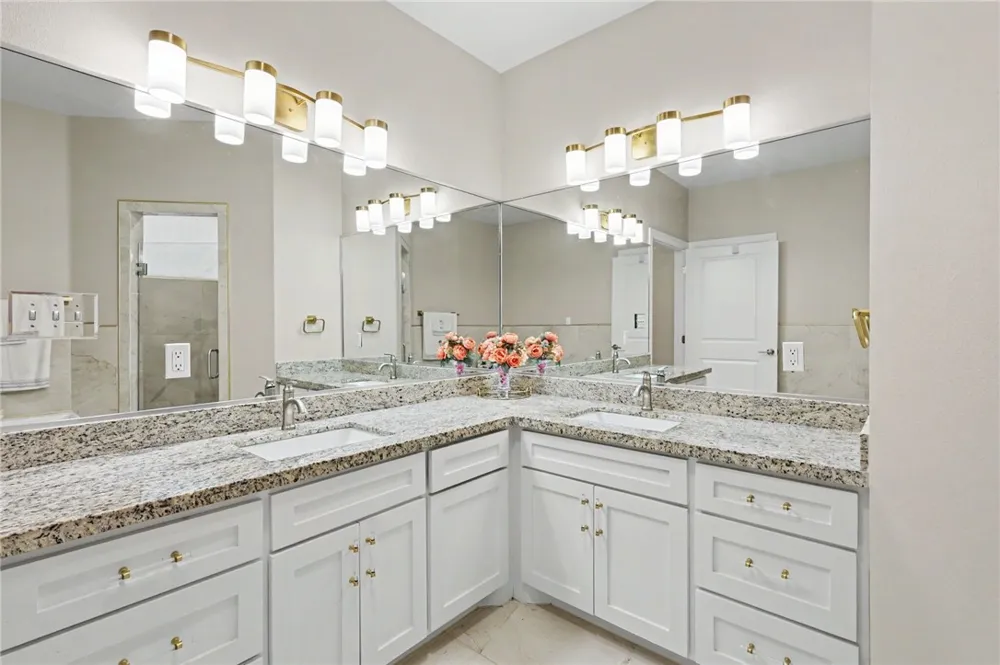 894 County Road 465 Alice, TX 78332