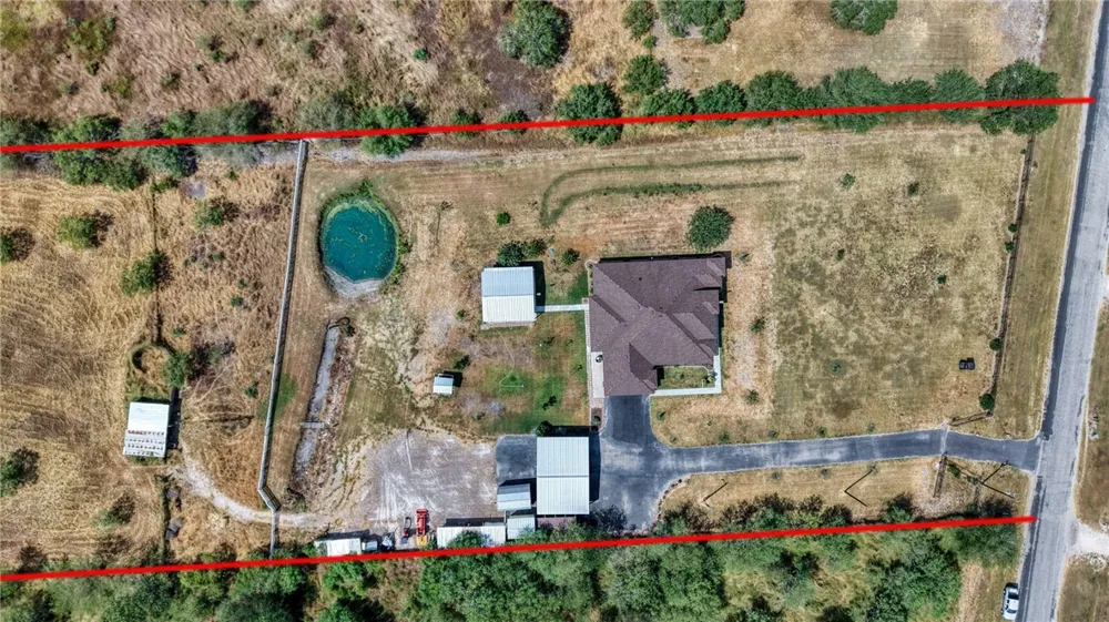 894 County Road 465 Alice, TX 78332
