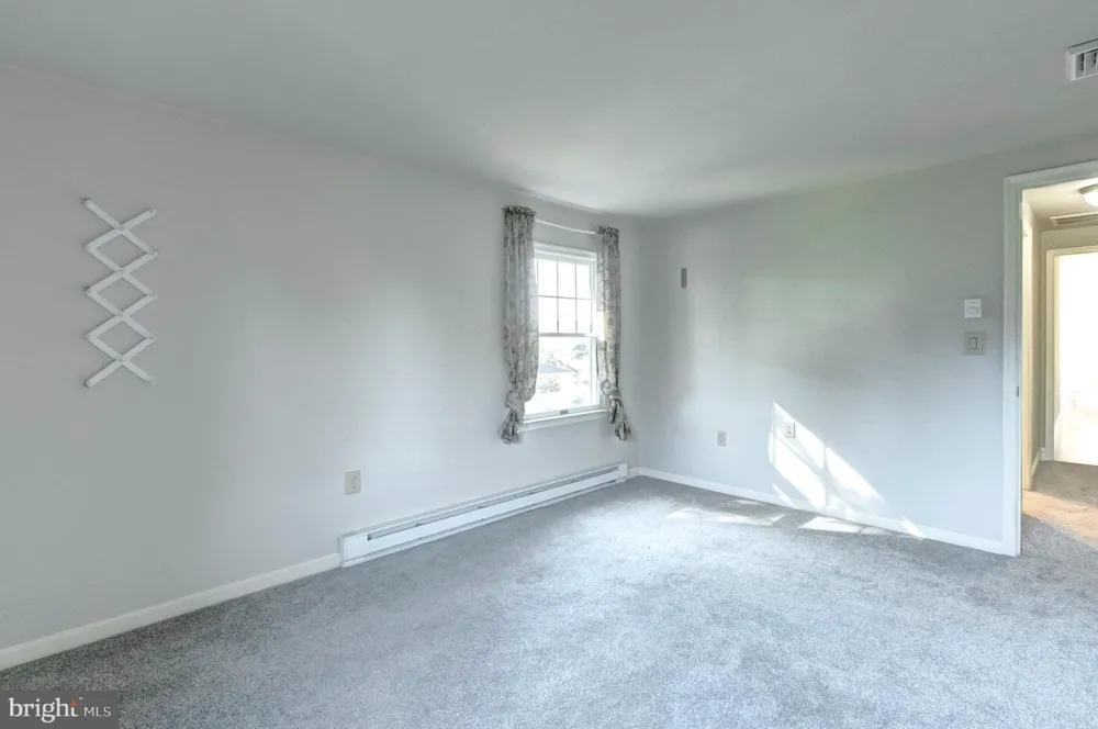 15 DONALD STREET Shermans Dale, PA 17090
