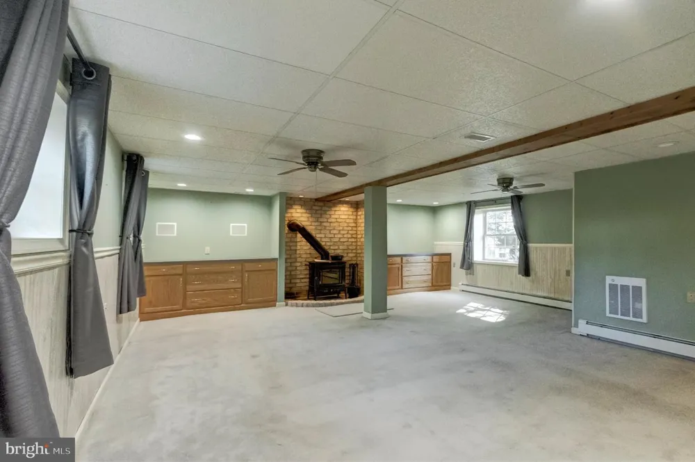 15 DONALD STREET Shermans Dale, PA 17090