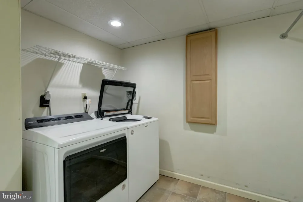 15 DONALD STREET Shermans Dale, PA 17090