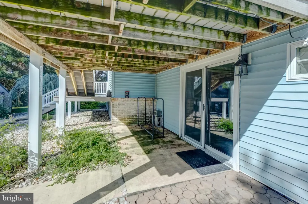 15 DONALD STREET Shermans Dale, PA 17090