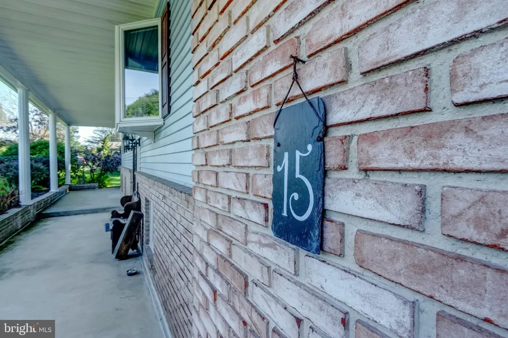 15 DONALD STREET Shermans Dale, PA 17090