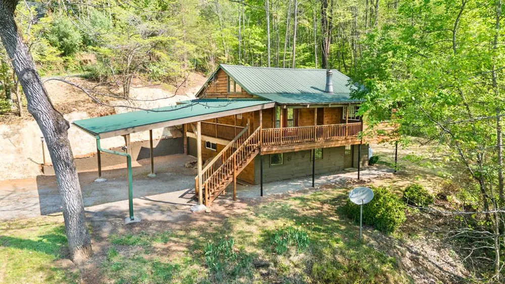 Timbuktu Rd Sylva, NC 28779