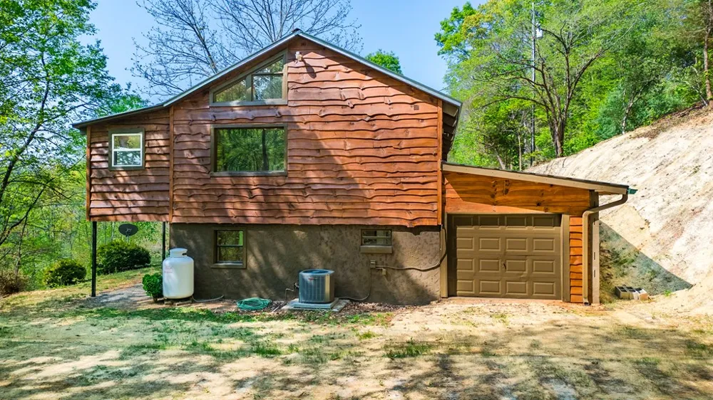 Timbuktu Rd Sylva, NC 28779