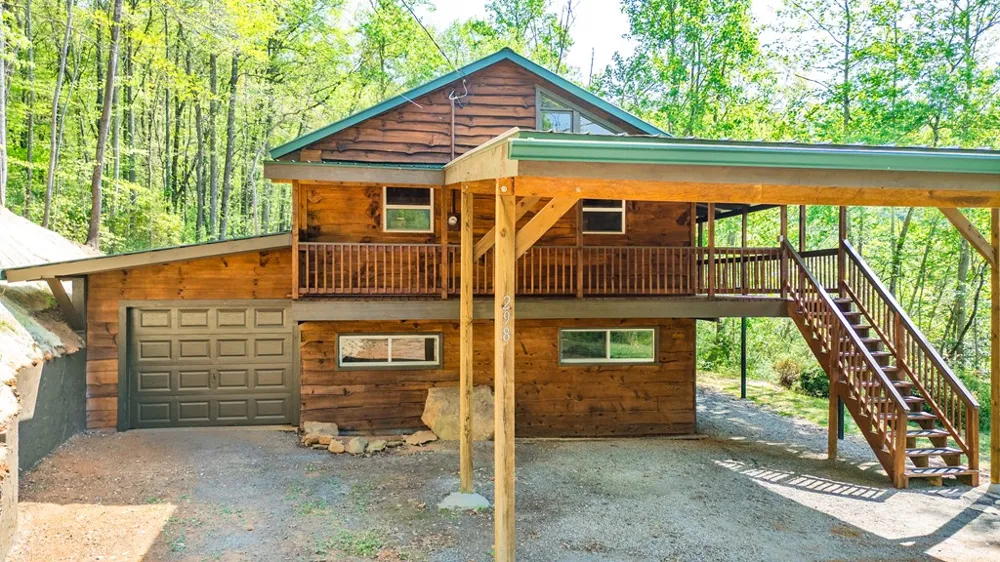 Timbuktu Rd Sylva, NC 28779