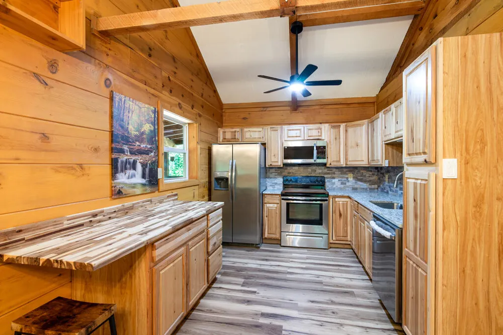 Timbuktu Rd Sylva, NC 28779