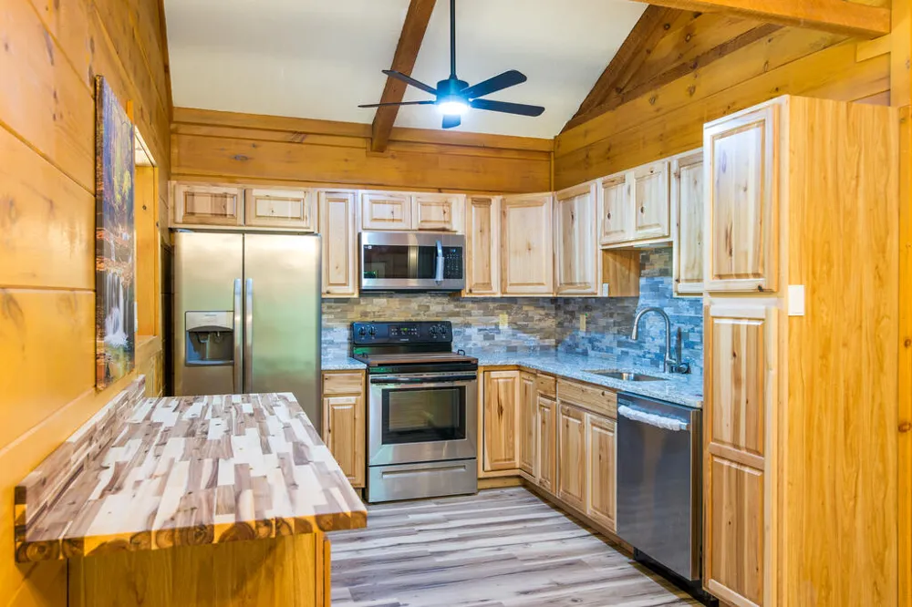 Timbuktu Rd Sylva, NC 28779