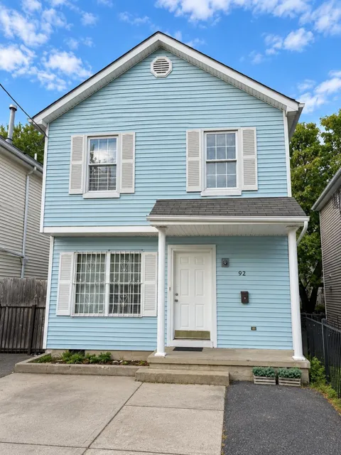 92 MYRTLE AVE
