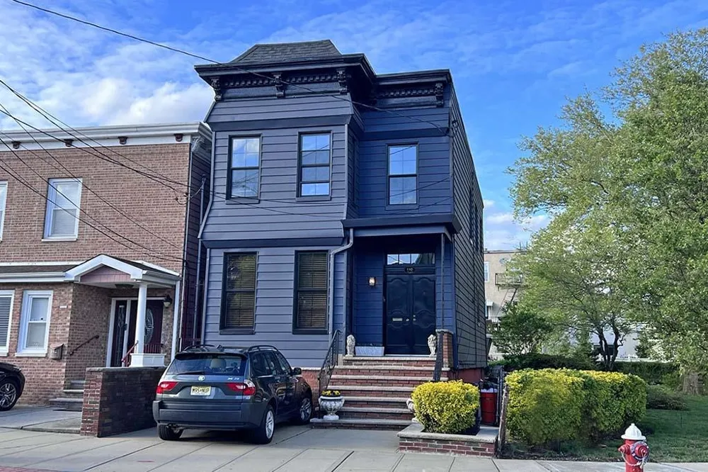 110 18TH ST Union City, NJ 07087