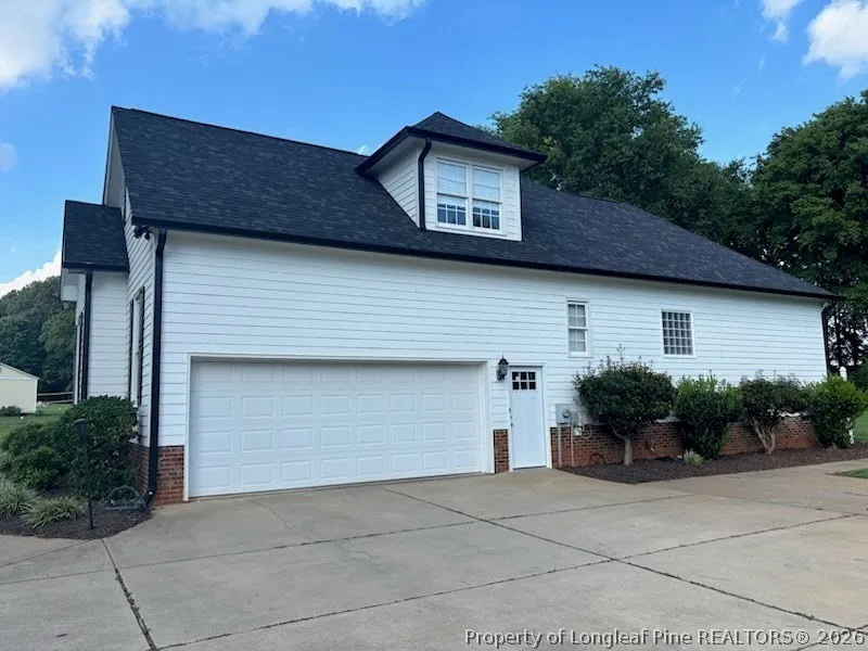 2013 Black Walnut Farm Road Hillsborough, NC 27278