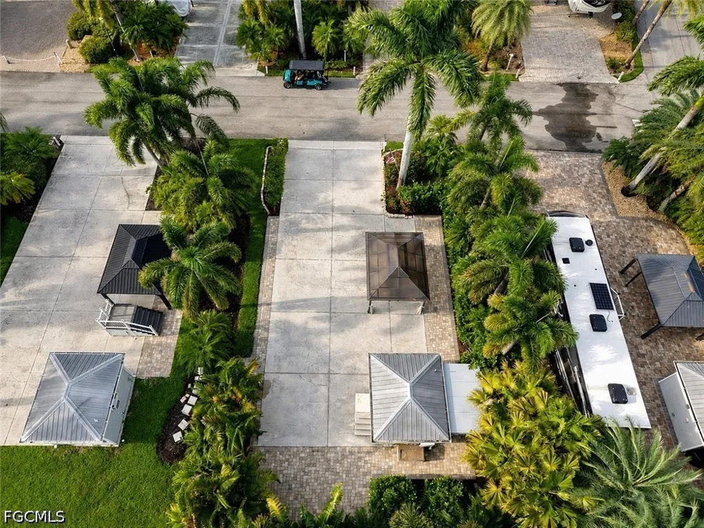 Stonewood Drive Fort Myers, FL 33905