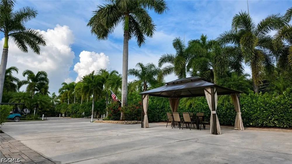 Stonewood Drive Fort Myers, FL 33905