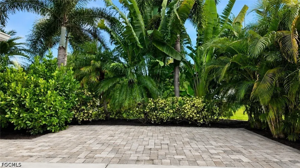 Stonewood Drive Fort Myers, FL 33905