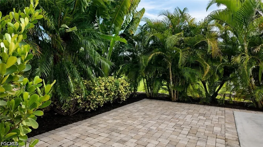 Stonewood Drive Fort Myers, FL 33905