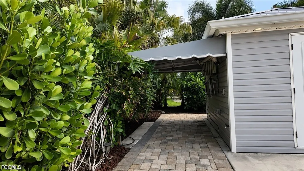 Stonewood Drive Fort Myers, FL 33905