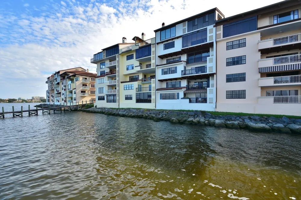 613 Marina Point Drive #6130 Daytona Beach, FL 32114