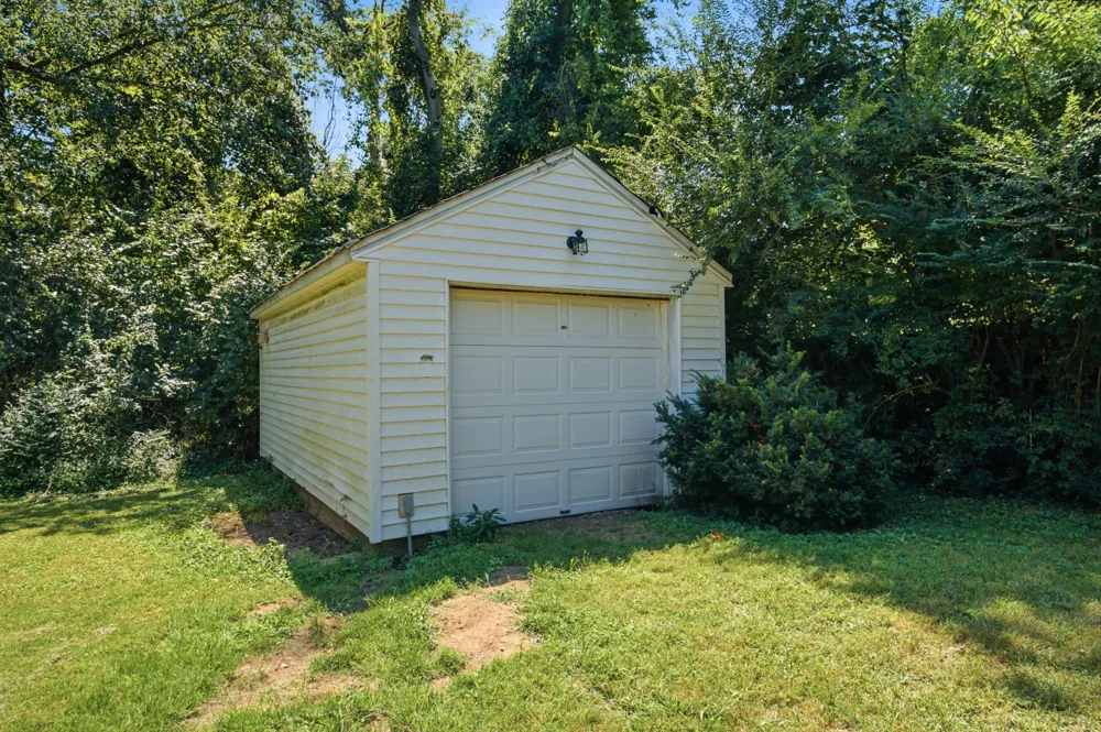 2310 Milton Dr Nashville, TN 37216