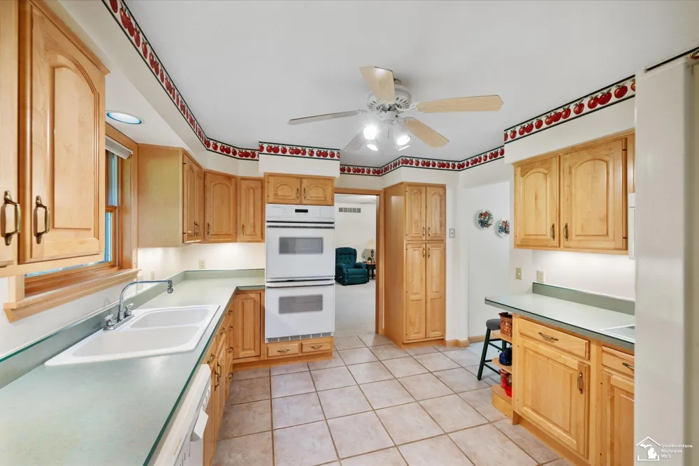 17500 Ida west Road Petersburg City, MI 49270