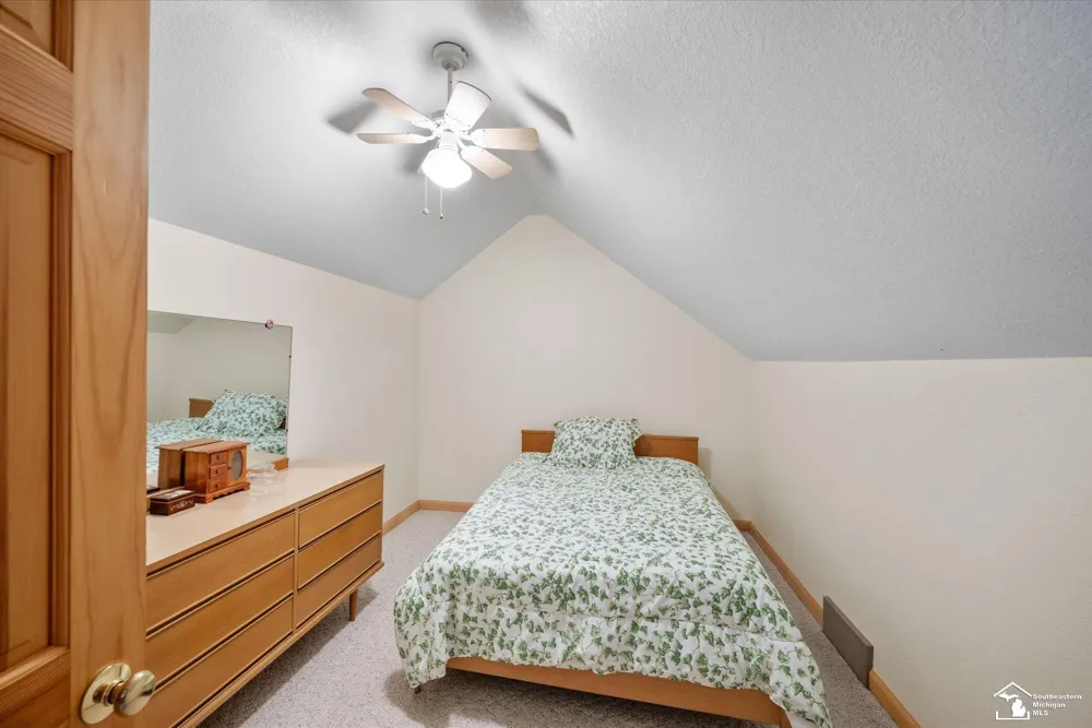 17500 Ida west Road Petersburg City, MI 49270