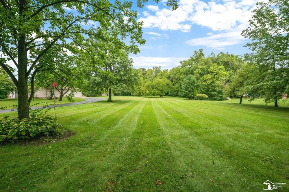17500 Ida west Road Petersburg City, MI 49270