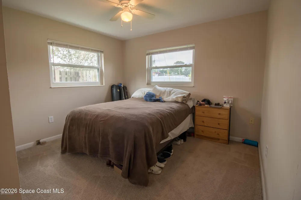 2812 Kingston Lane Melbourne, FL 32935