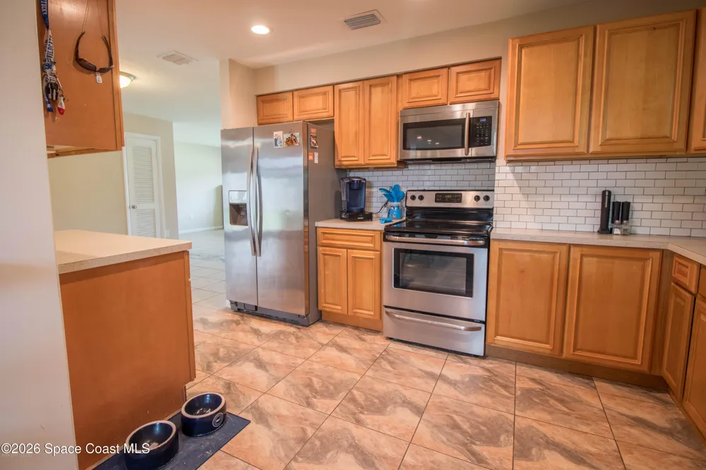 2812 Kingston Lane Melbourne, FL 32935