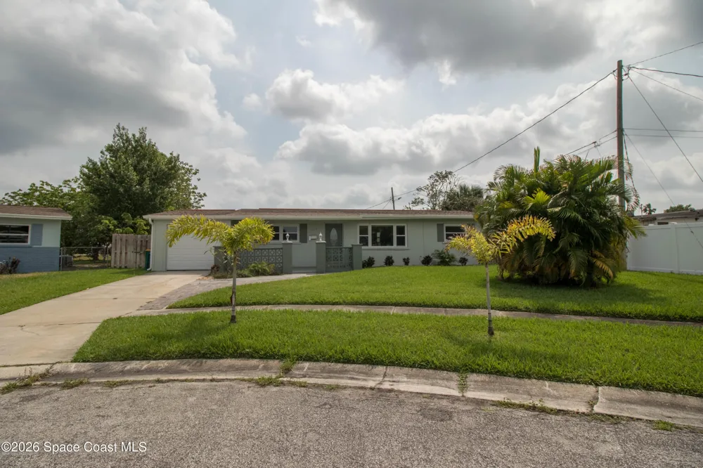 2812 Kingston Lane Melbourne, FL 32935