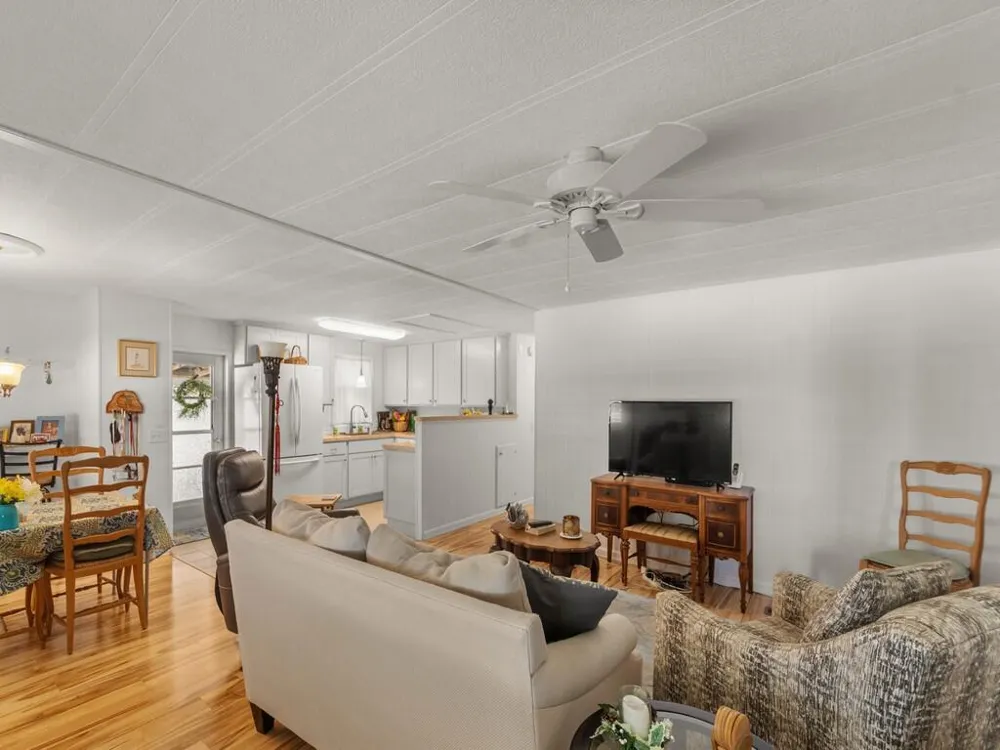 212 NE Forrest Court Jensen Beach, FL 34957