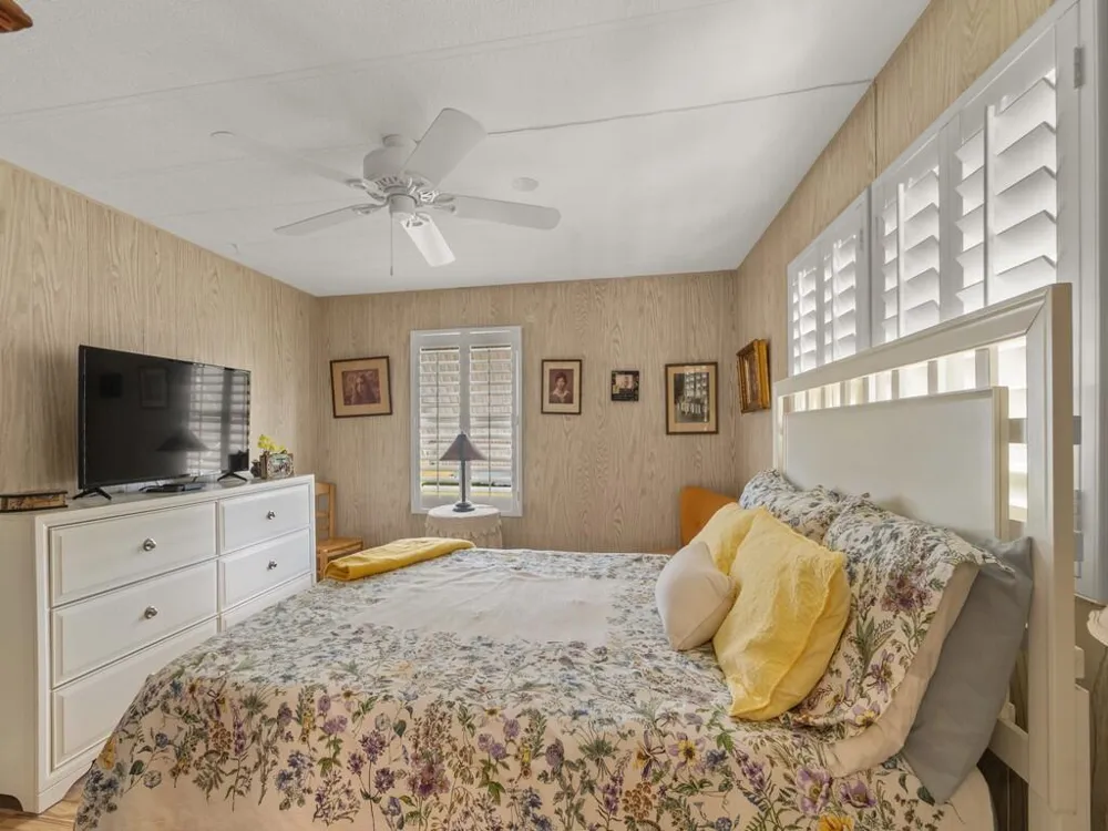 212 NE Forrest Court Jensen Beach, FL 34957